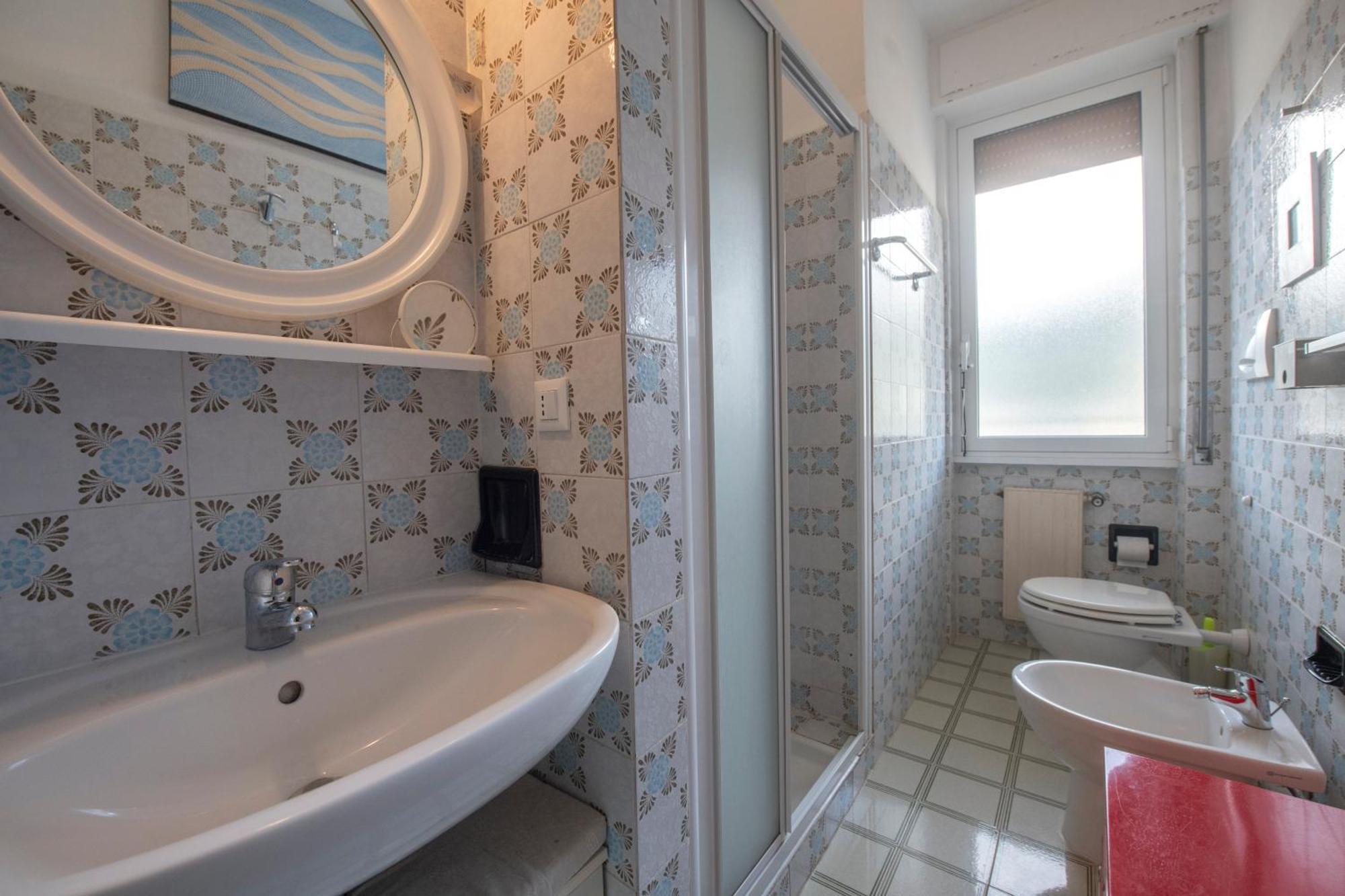 Apartamento 239 - Casa Del Sole Vista Mare Moneglia - 5Minuti A Piedi Dal Mare - Parcheggio Privato Exterior foto